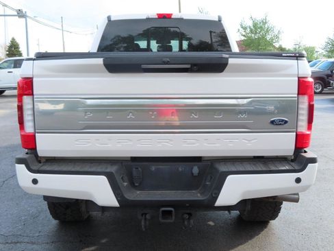 Used 2017 Ford F250 Platinum w/ Platinum Ultimate Package image 5