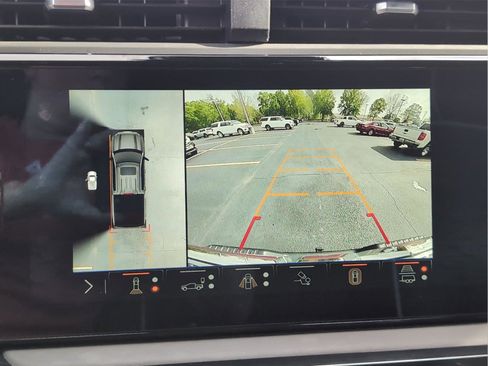 Used 2024 GMC Sierra 1500 AT4X image 22