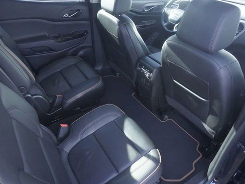 Used 2022 GMC Acadia AT4 w/ Preferred Package image 26