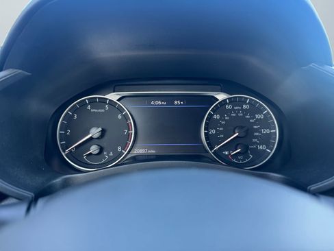 Used 2023 Nissan Altima 2.5 SR image 12