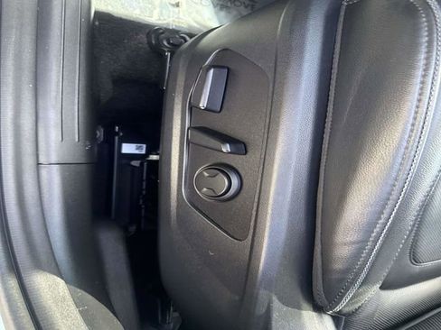 Certified 2022 Hyundai Santa Cruz Limited image 18