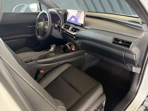 Certified 2026 Lexus UX 300h FWD w/ Accessory Package (Z1) image 26
