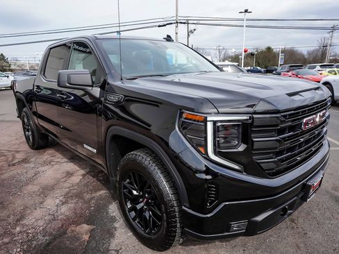 Used 2025 GMC Sierra 1500 Elevation w/ X31 Off-Road Package image 3