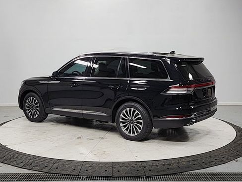 Used 2023 Lincoln Aviator Reserve w/ Elements Package Plus image 5