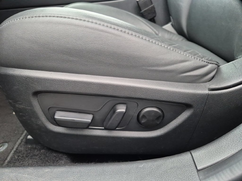 Used 2025 MAZDA CX-30 AWD 2.5 S w/ Preferred Package image 11