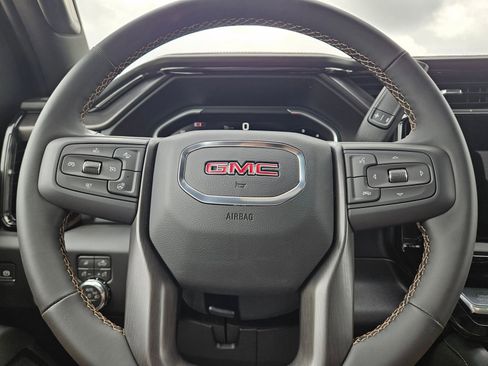 New 2026 GMC Sierra 2500 AT4 w/ AT4 Premium Plus Package AWD/4WD image 11