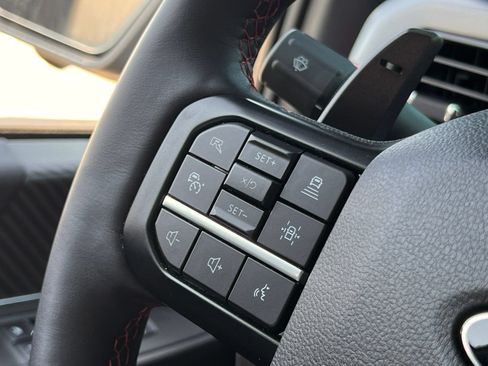 Used 2025 Ford F150 Raptor AWD/4WD image 28