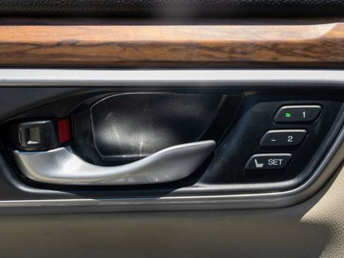 Used 2020 Honda CR-V EX-L image 33