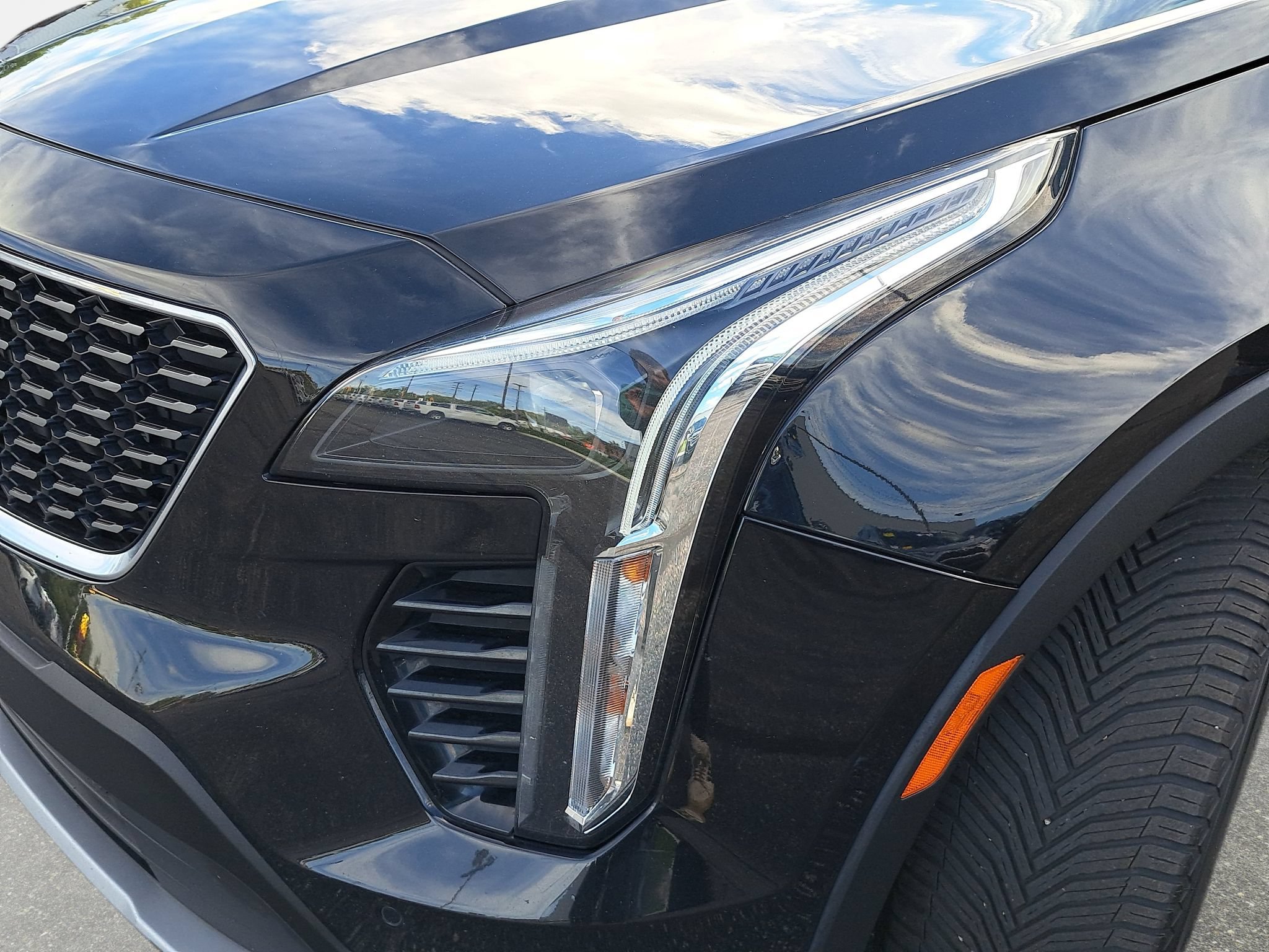 Used 2019 Cadillac XT4 Premium Luxury AWD/4WD image 31