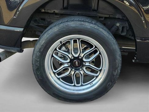 Used 2023 Ford F150 XL RWD image 14