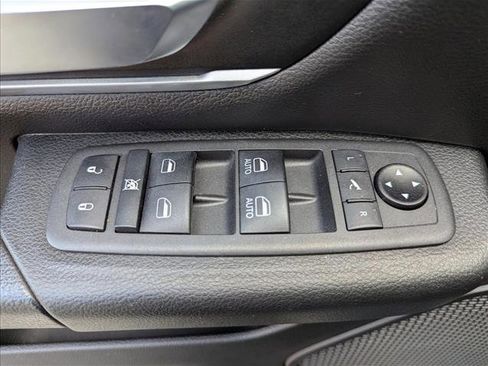 Used 2022 RAM 1500 Big Horn AWD/4WD image 10
