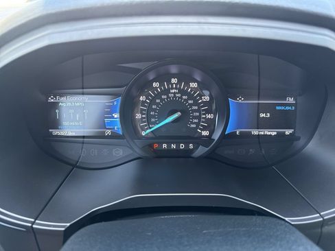 Used 2022 Ford Edge SE AWD/4WD image 10