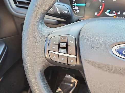 Used 2021 Ford Escape SE image 21