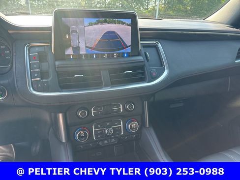 Used 2021 Chevrolet Tahoe RST w/ Luxury Package RWD image 16
