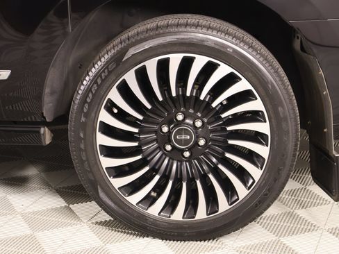 Used 2020 Lincoln Navigator L Black Label AWD/4WD image 22