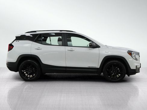Used 2023 GMC Terrain SLE w/ Driver Convenience Package AWD/4WD image 6