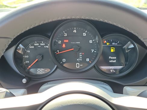 Used 2024 Porsche 718 Cayman RWD image 27