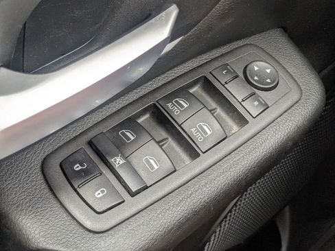 Used 2022 RAM 1500 Big Horn AWD/4WD image 26