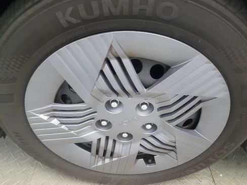 Used 2025 Kia K4 FWD image 31