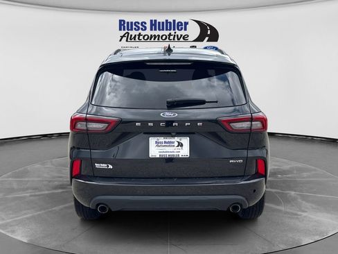 Used 2024 Ford Escape ST-Line w/ Tech Pack #1 AWD/4WD image 4
