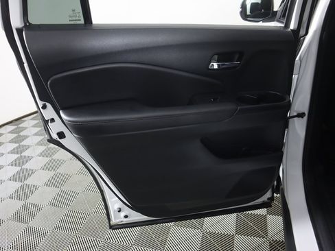 Used 2022 Honda Pilot Sport image 25