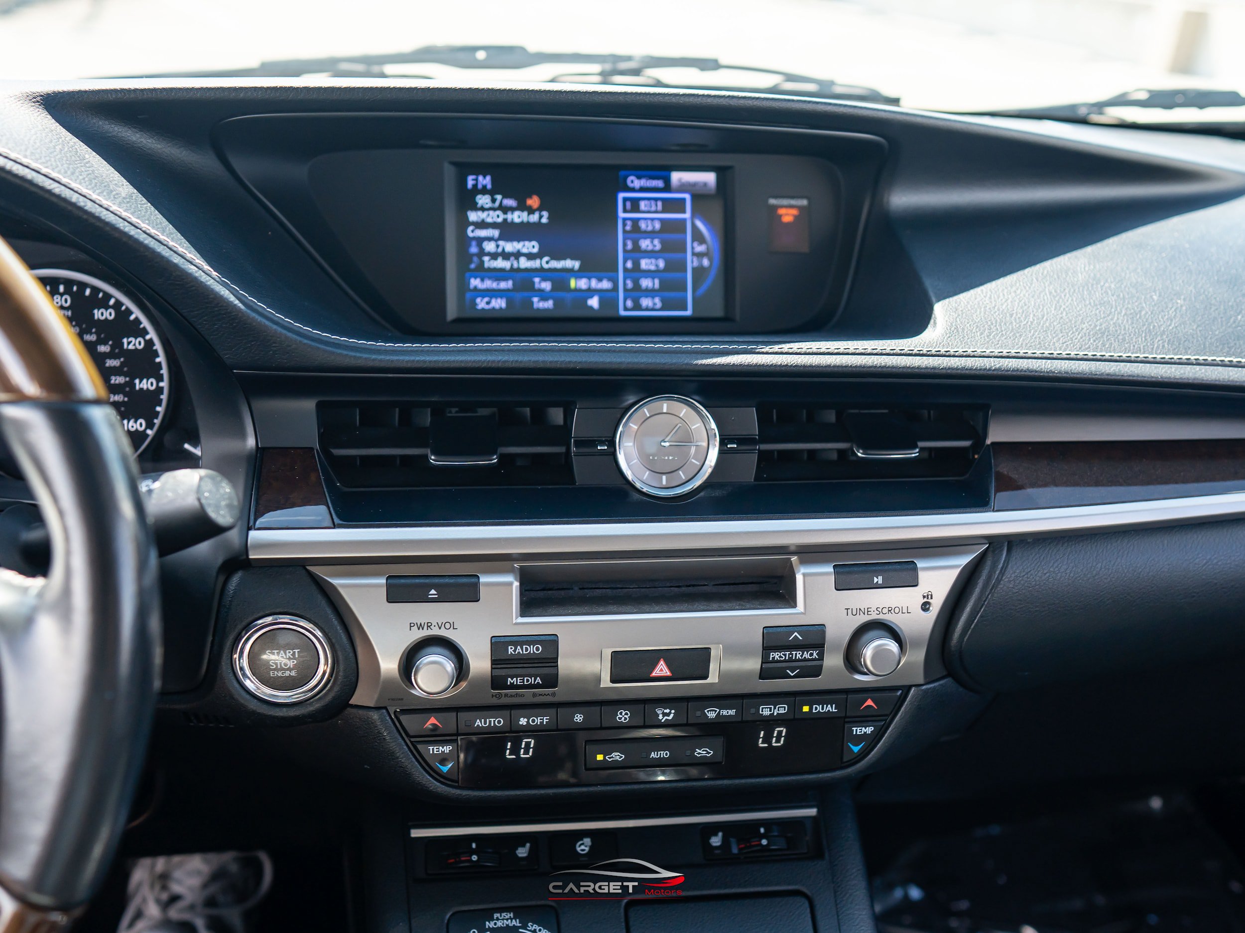 Used 2013 Lexus ES 350 w/ Premium Pkg FWD image 25