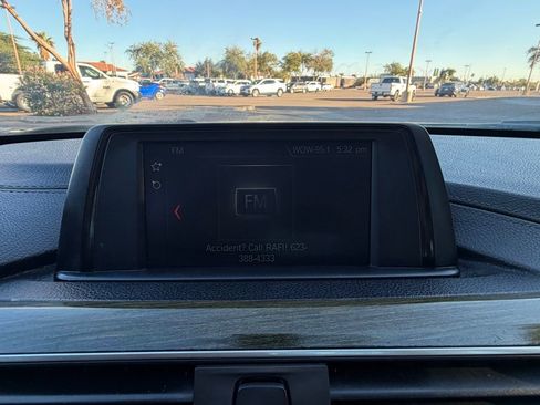 Used 2018 BMW 330i Sedan w/ Convenience Package image 34