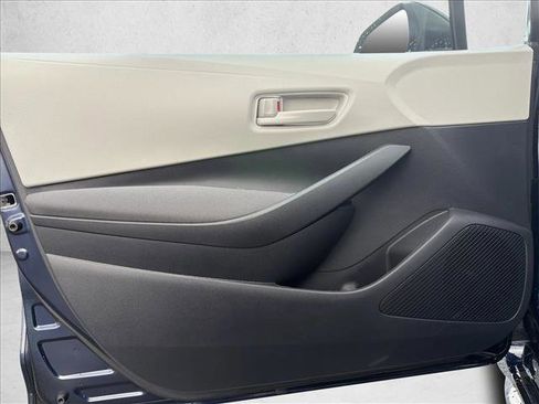 New 2026 Toyota Corolla LE FWD image 10