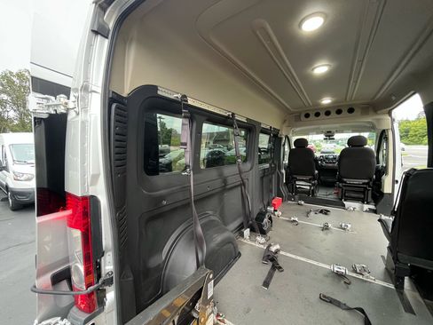 Used 2016 RAM ProMaster 2500 w/ Premium Appearance Group image 20