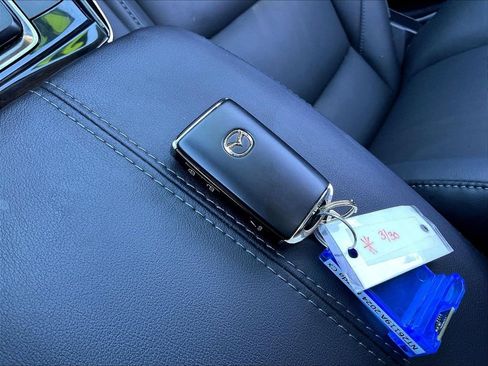 Used 2024 MAZDA CX-30 AWD 2.5 S w/ Preferred Package image 27