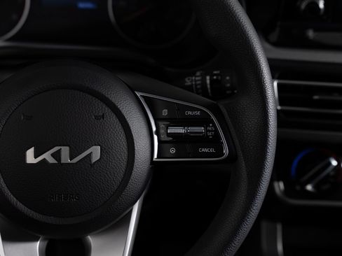 Used 2022 Kia Seltos LX AWD/4WD image 30
