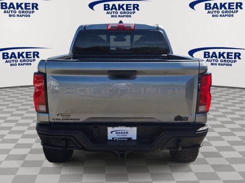 Used 2025 Chevrolet Colorado ZR2 w/ ZR2 Bison Edition AWD/4WD image 4