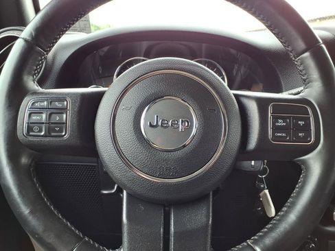 Certified 2017 Jeep Wrangler Unlimited Sport AWD/4WD image 18