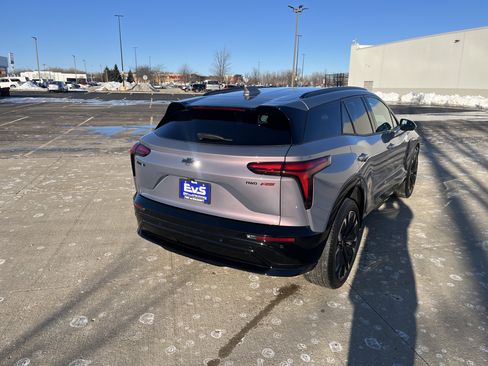 Used 2025 Chevrolet Blazer EV RS image 8