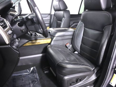 Used 2016 GMC Yukon Denali w/ Open Road Package AWD/4WD image 36