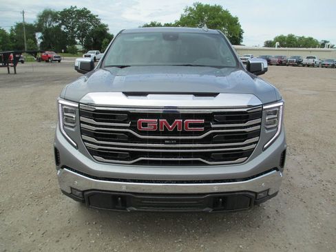 New 2026 GMC Sierra 1500 SLT w/ SLT Premium Plus Package AWD/4WD image 10