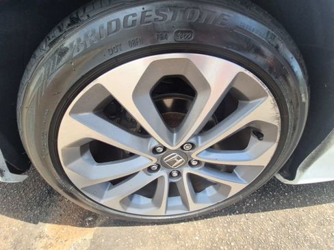 Used 2014 Honda Accord EX-L image 10