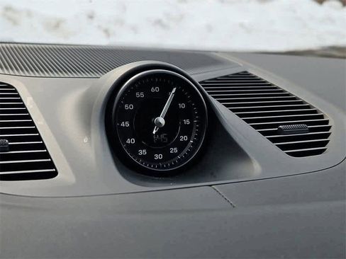 Used 2025 Porsche Cayenne S image 19