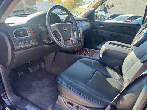 Used 2012 Chevrolet Tahoe LTZ image 14