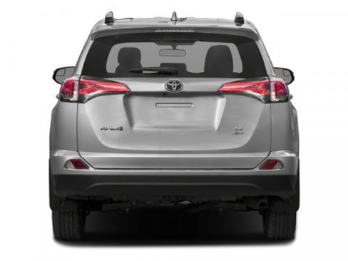 Used 2017 Toyota RAV4 LE w/ Carpet Mat Package FWD image 5