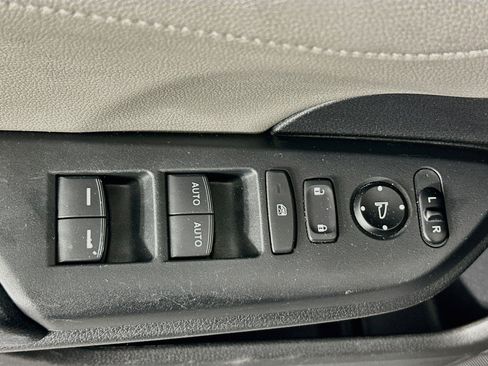 Used 2020 Honda Civic EX-L image 15