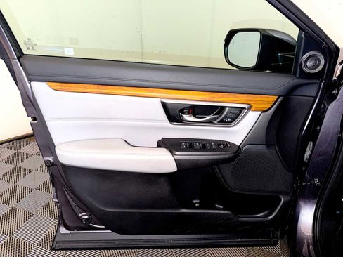 Used 2017 Honda CR-V EX-L image 11