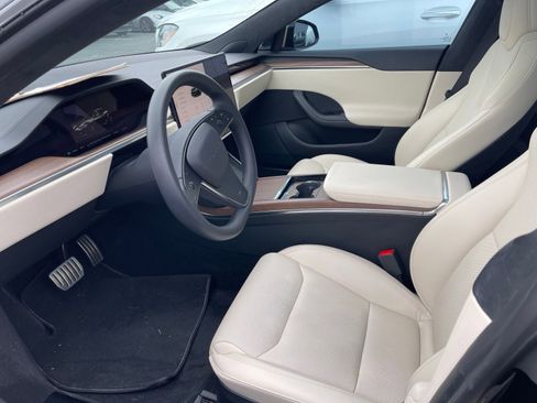 Used 2023 Tesla Model S Standard Range AWD/4WD image 3