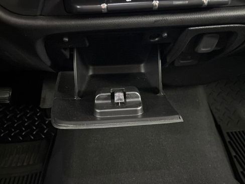 Used 2019 Chevrolet Silverado 1500 LT w/ All Star Edition image 53