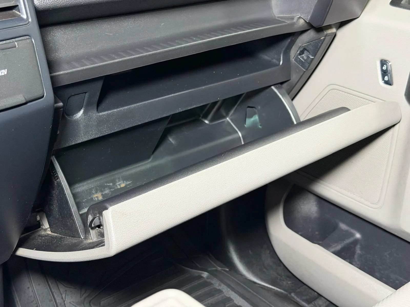 Used 2019 Ford F150 XL w/ Equipment Group 101A Mid RWD image 27