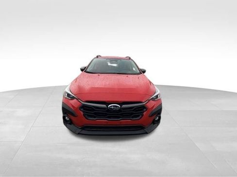 Used 2025 Subaru Crosstrek 2.0i Premium AWD/4WD image 3