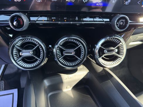 New 2026 Chevrolet Blazer EV LT image 16