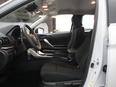 New 2026 Mitsubishi Eclipse Cross ES AWD/4WD image 6