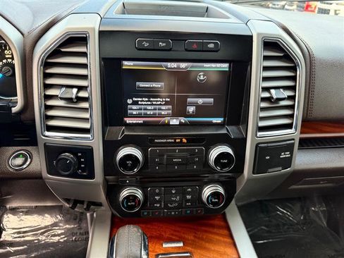 Used 2015 Ford F150 King Ranch w/ Equipment Group 601A Luxury image 41