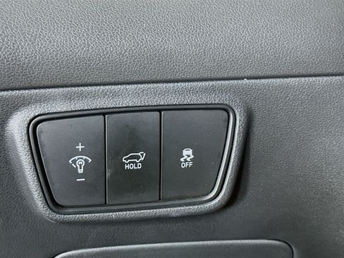 Used 2022 Hyundai Tucson Limited FWD image 17